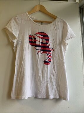 Tommy Hilfiger Graphic Tee with Pink and Navy Striped Lobster Size L